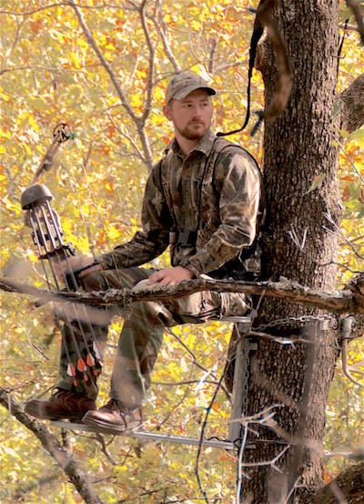 Archery hunters are invited to participate in the first Bowhunter Observation Survey and share their wildlife sightings as a citizen scientist. (wildlifedepartment.com)