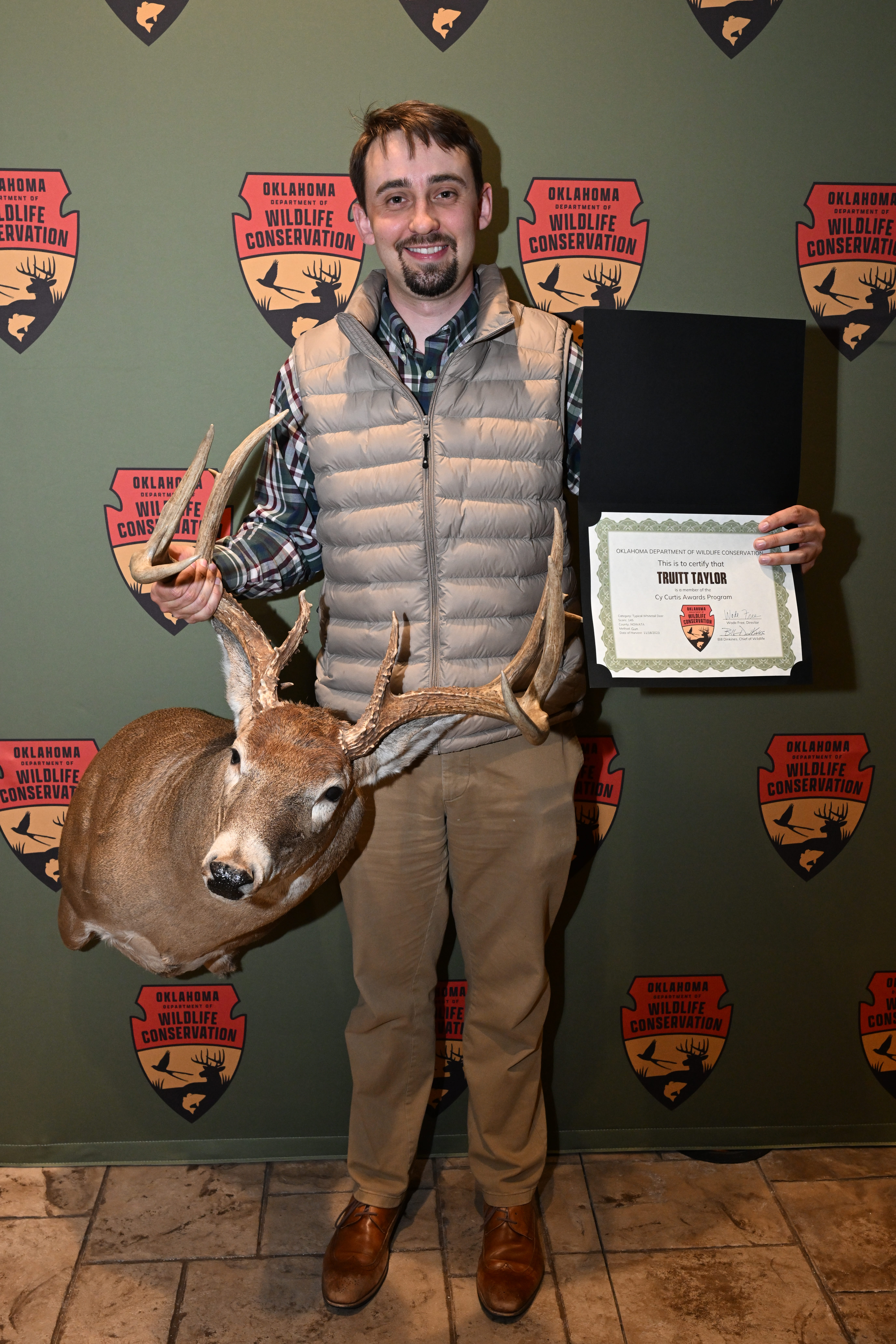 Truitt Taylor Typical Whitetail Deer 