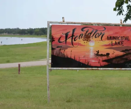 Healdton City Lake