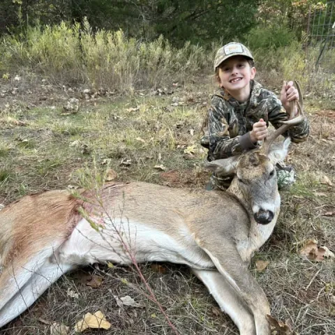 girl with buck