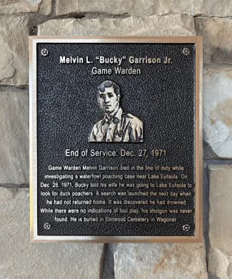 A plaque honoring Melvin Garrison Jr.