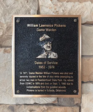 A plaque honoring Williams Pickens.